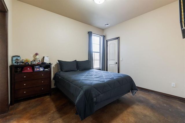 13216 NW 4th Street, Yukon, OK 73099