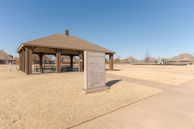 13216 NW 4th Street, Yukon, OK 73099