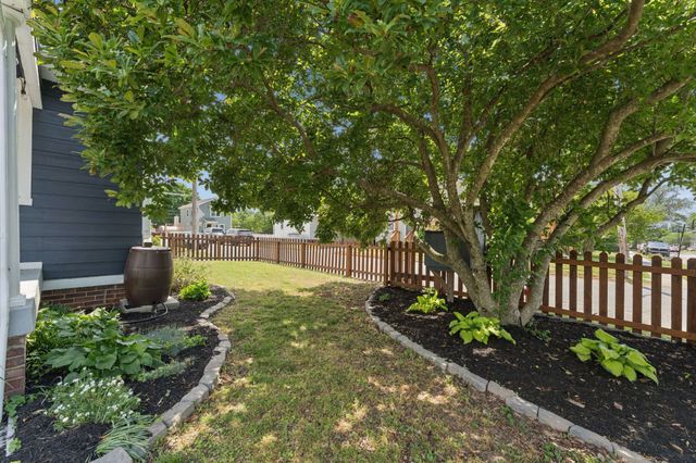 915 Elliston St, Old Hickory, TN 37138