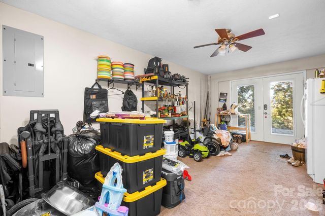 112 Surrey Drive, Morganton, NC 28655