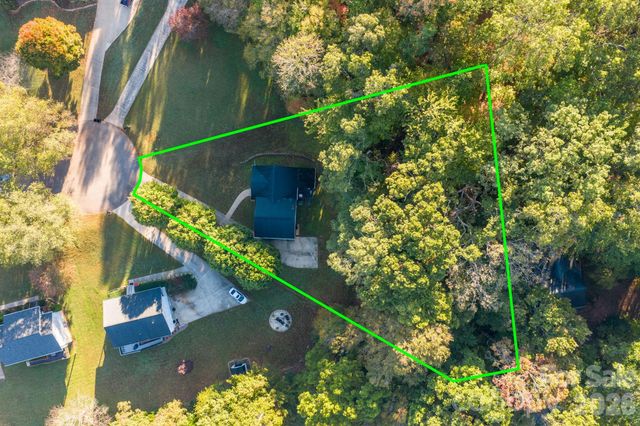 112 Surrey Drive, Morganton, NC 28655