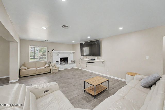 3625 Paradise Lane, Las Cruces, NM 88007