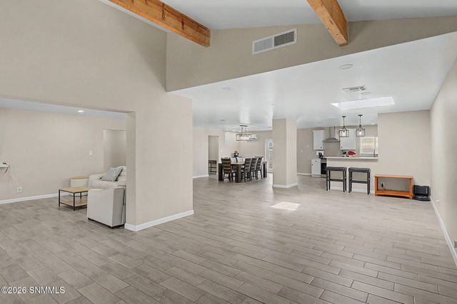 3625 Paradise Lane, Las Cruces, NM 88007