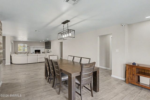 3625 Paradise Lane, Las Cruces, NM 88007