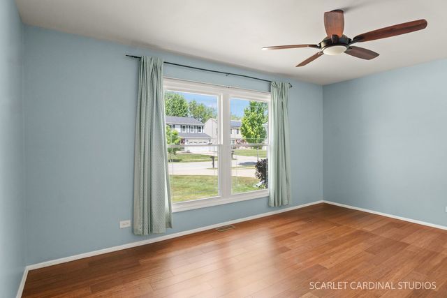 2021 Tiffany Drive, Schaumburg, IL 60194