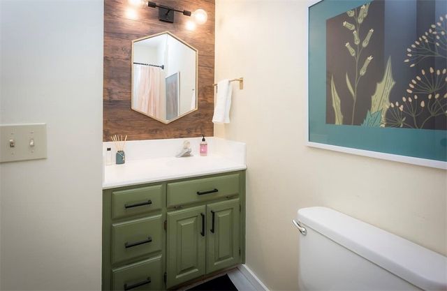 6 Lambeth Circle, Bella Vista, AR 72714