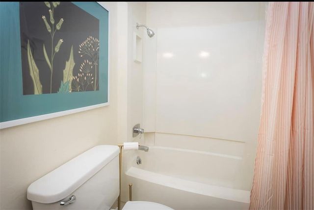 6 Lambeth Circle, Bella Vista, AR 72714