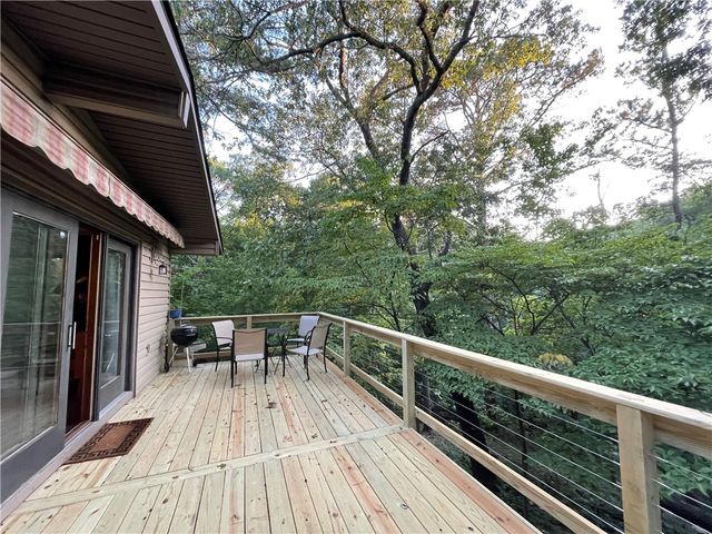 6 Lambeth Circle, Bella Vista, AR 72714