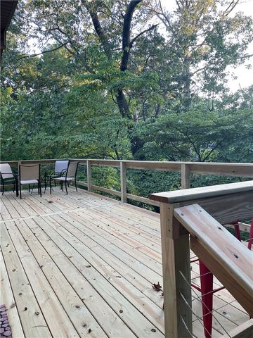 6 Lambeth Circle, Bella Vista, AR 72714