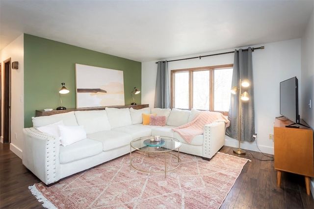 6 Lambeth Circle, Bella Vista, AR 72714