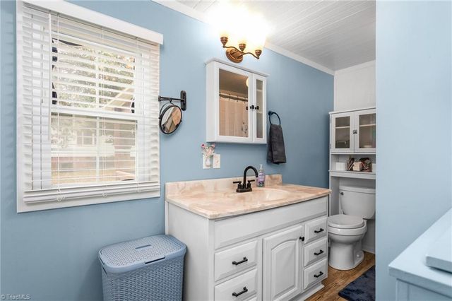 206 Village Avenue, Randleman, NC 27317