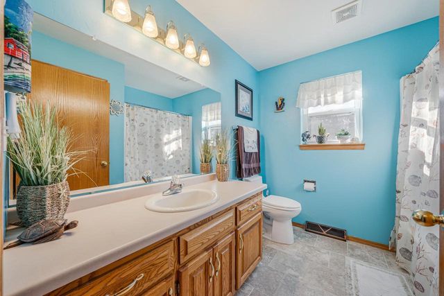 7538 S CHASE ROAD, Pulaski, WI 54162