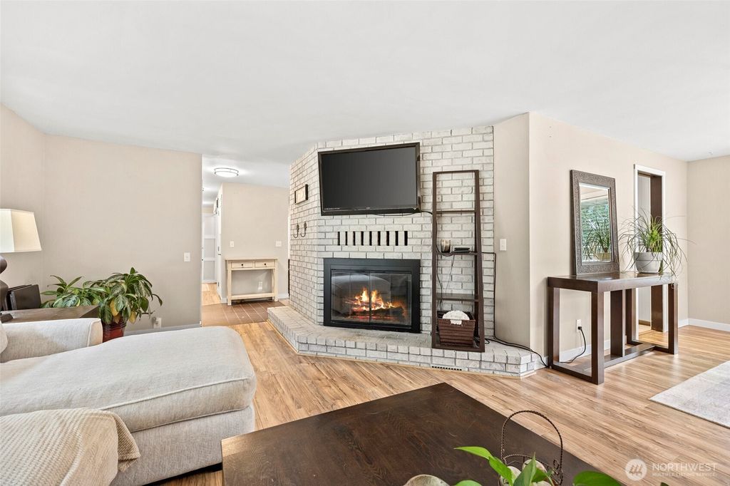 621 Parker Road, Coupeville, WA 98239