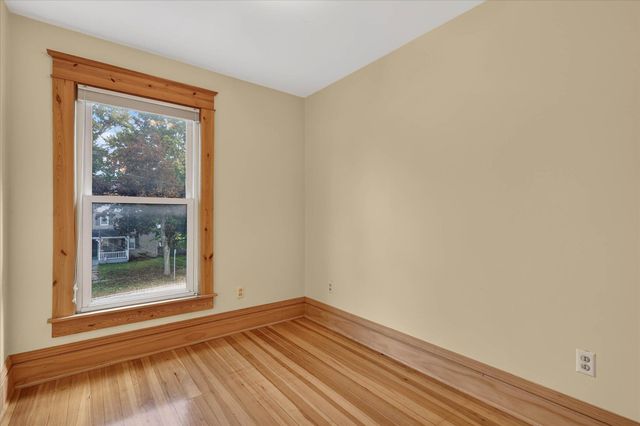218 Exchange Street, Marshall, MI 49068