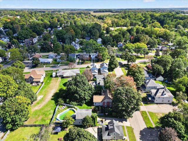218 Exchange Street, Marshall, MI 49068
