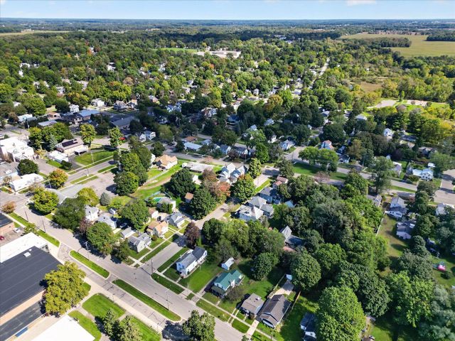218 Exchange Street, Marshall, MI 49068