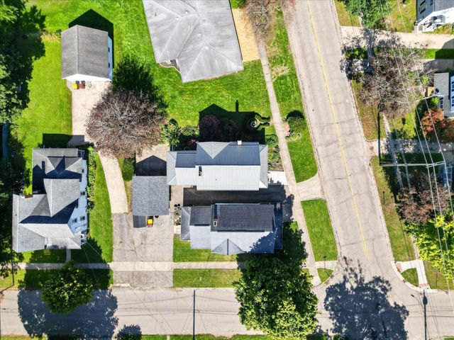 218 Exchange Street, Marshall, MI 49068