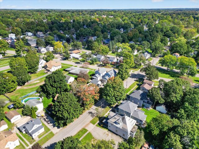 218 Exchange Street, Marshall, MI 49068