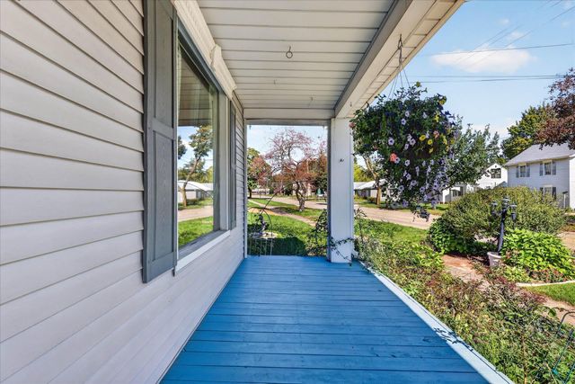218 Exchange Street, Marshall, MI 49068