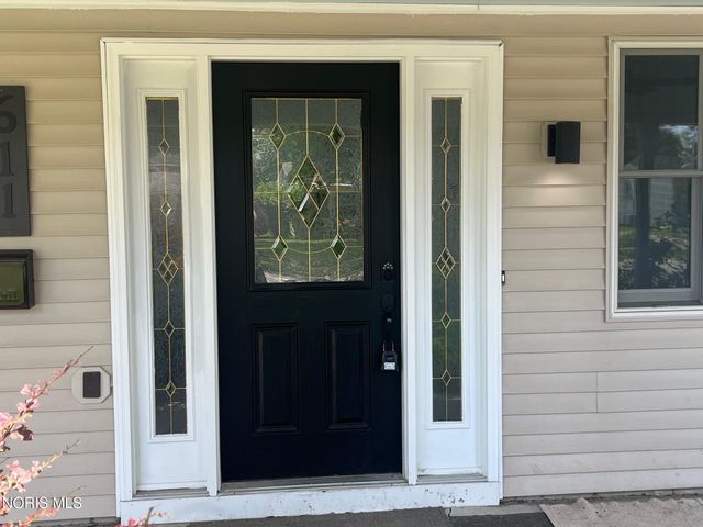 611 Greenfield Drive, Maumee, OH 43537