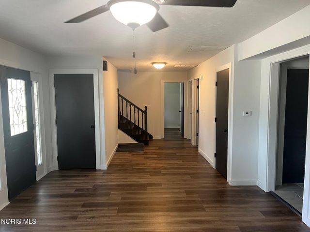 611 Greenfield Drive, Maumee, OH 43537