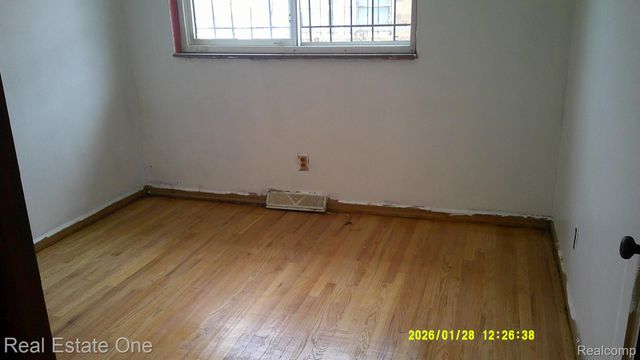 20435 Basil Street, Detroit, MI 48235