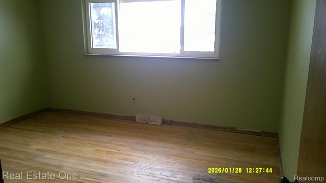 20435 Basil Street, Detroit, MI 48235