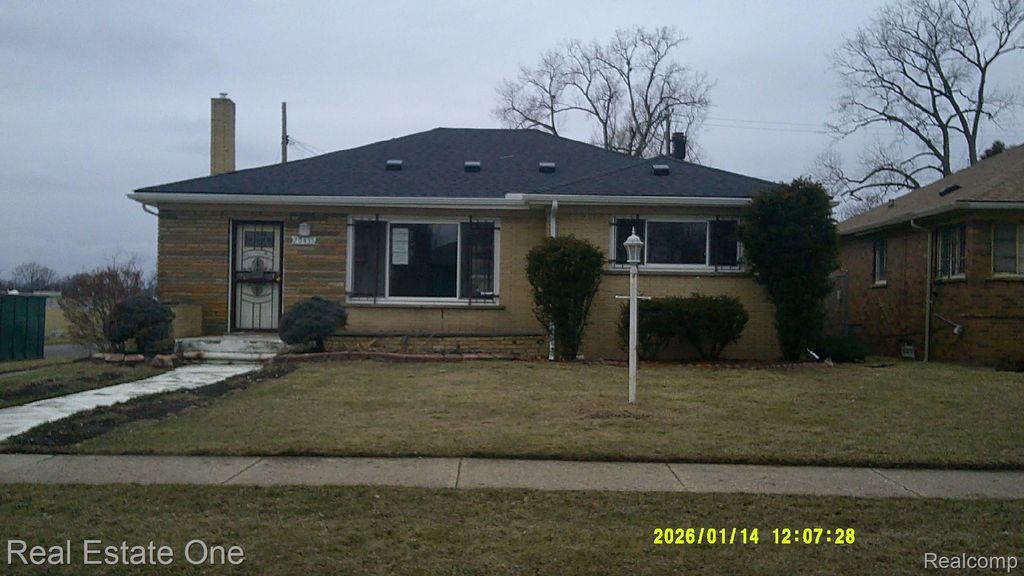 20435 Basil Street, Detroit, MI 48235
