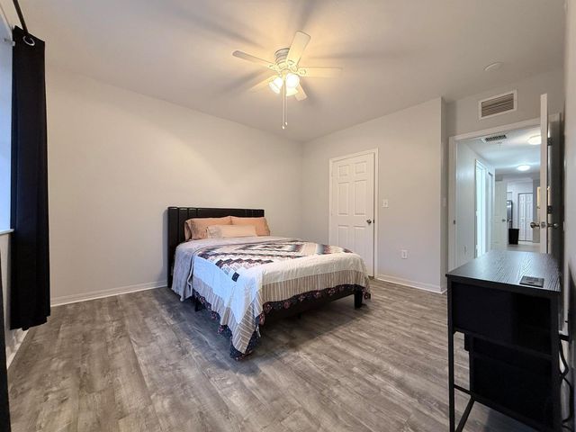 6378 Emerald Dunes Drive 301, West Palm Beach, FL 33411