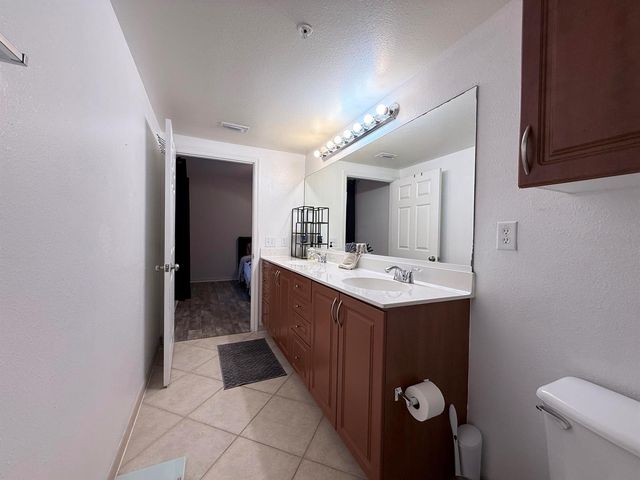 6378 Emerald Dunes Drive 301, West Palm Beach, FL 33411