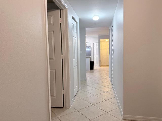 6378 Emerald Dunes Drive 301, West Palm Beach, FL 33411