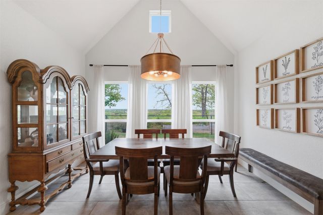 434 Sandstone Court, Sunset, TX 76270