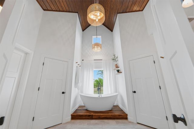 434 Sandstone Court, Sunset, TX 76270