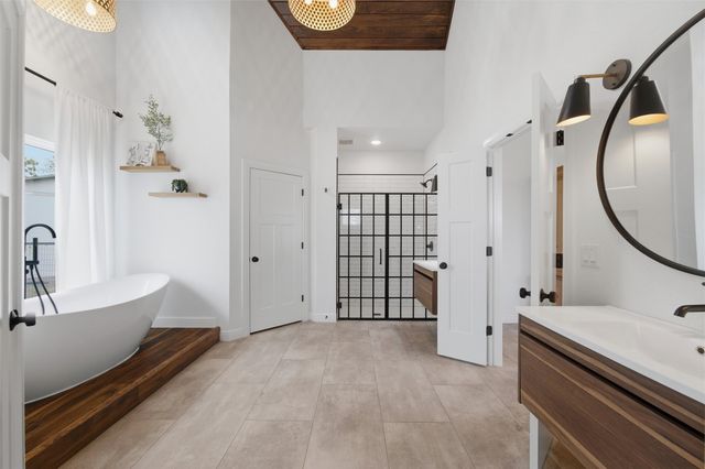 434 Sandstone Court, Sunset, TX 76270