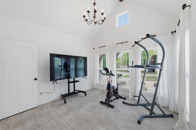 434 Sandstone Court, Sunset, TX 76270