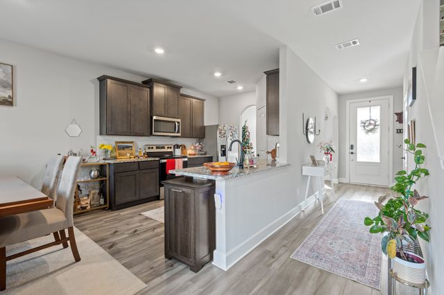 7645 Thunder River Road, Fort Worth, TX 76120