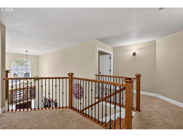 15200 LILY BAY Ct, Lake Oswego, OR 97034