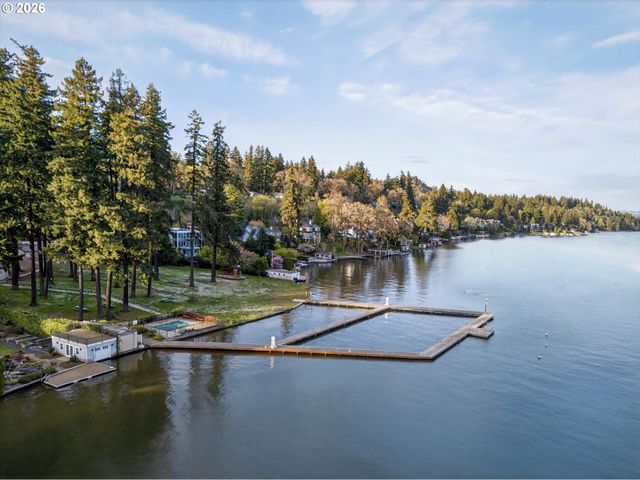 15200 LILY BAY Ct, Lake Oswego, OR 97034