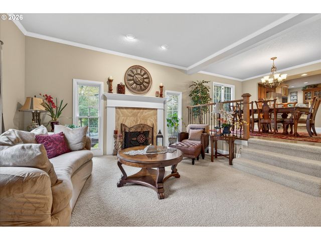 15200 LILY BAY Ct, Lake Oswego, OR 97034