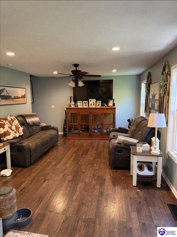 190 W Ridgeway Drive, Elizabethtown, KY 42701