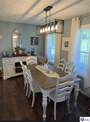 190 W Ridgeway Drive, Elizabethtown, KY 42701