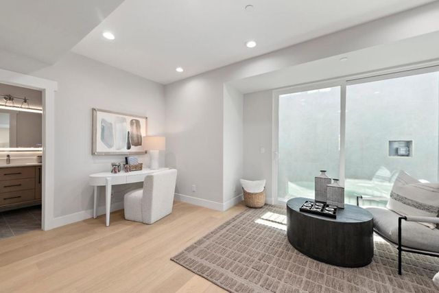 703 Partridge Avenue, Menlo Park, CA 94025
