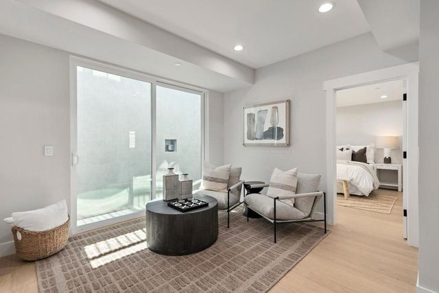 703 Partridge Avenue, Menlo Park, CA 94025