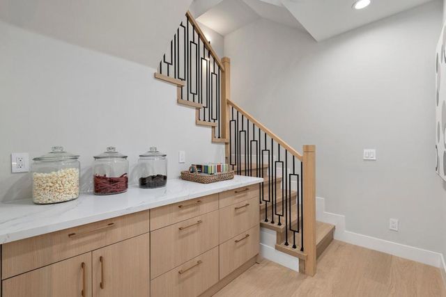 703 Partridge Avenue, Menlo Park, CA 94025
