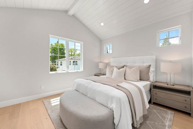 703 Partridge Avenue, Menlo Park, CA 94025