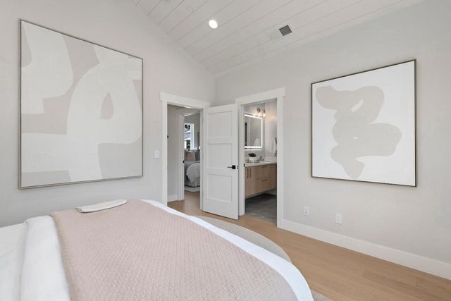 703 Partridge Avenue, Menlo Park, CA 94025