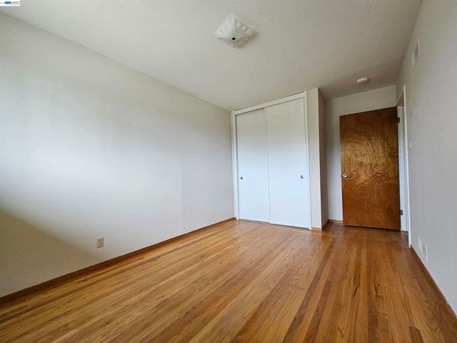 18758 Crane Ave, Castro Valley, CA 94546