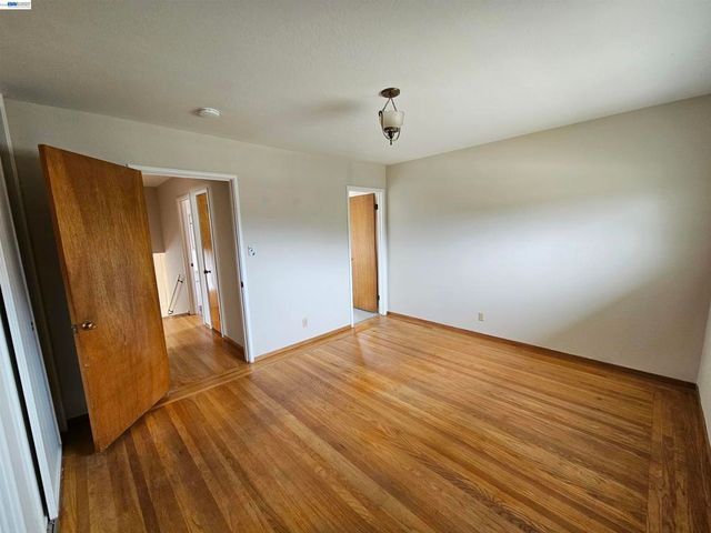 18758 Crane Ave, Castro Valley, CA 94546