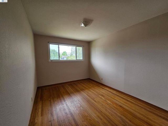 18758 Crane Ave, Castro Valley, CA 94546