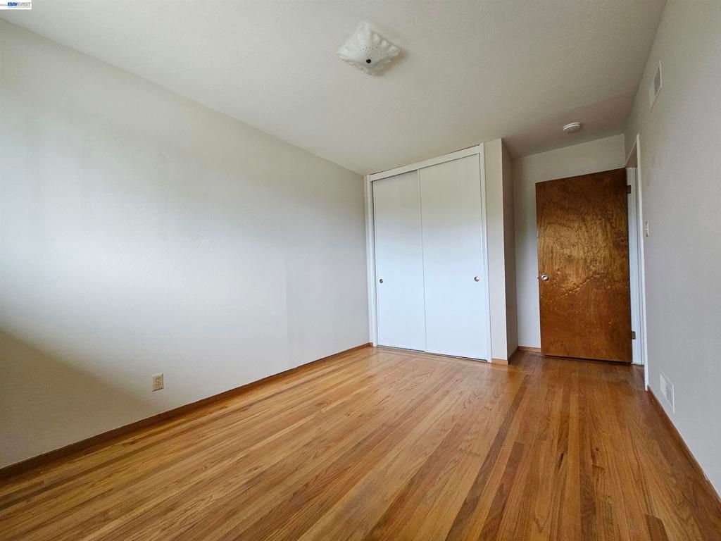 Image 10 of property listing at 18758 Crane Ave, Castro Valley, CA 94546